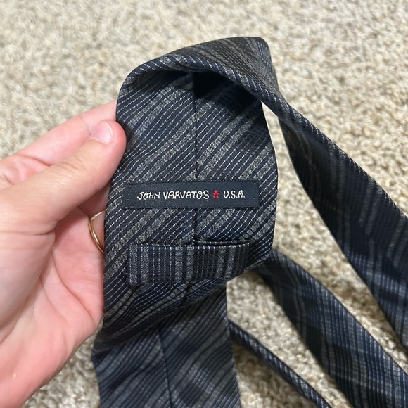 John Varatos Silk Blend Business Black/gray Tie Travel USA Casual Wedding Party - Picture 4 of 6